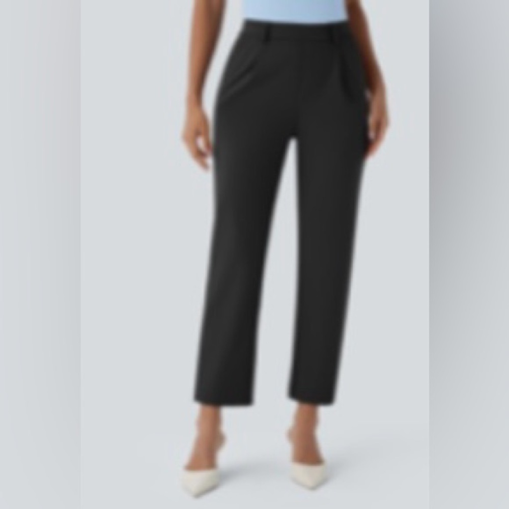 Cropped Ankle Dress Pants in Black